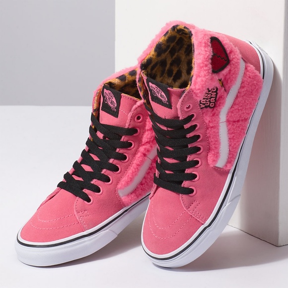 Vans SK8-HI SHERPA GIRL GANG SKATE SHOES PINK - Picture 2 of 8